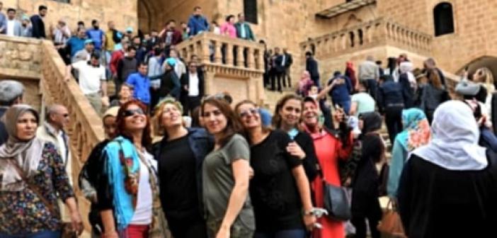 Mardin'de turist yoğunluğu sürüyor