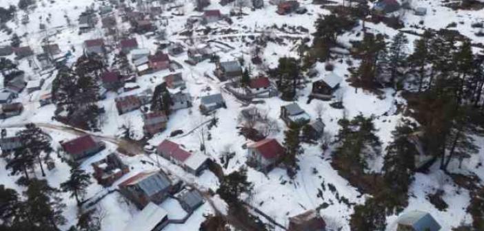 Bolu’nun yüksek kesimlerinde karlar erimeye başladı