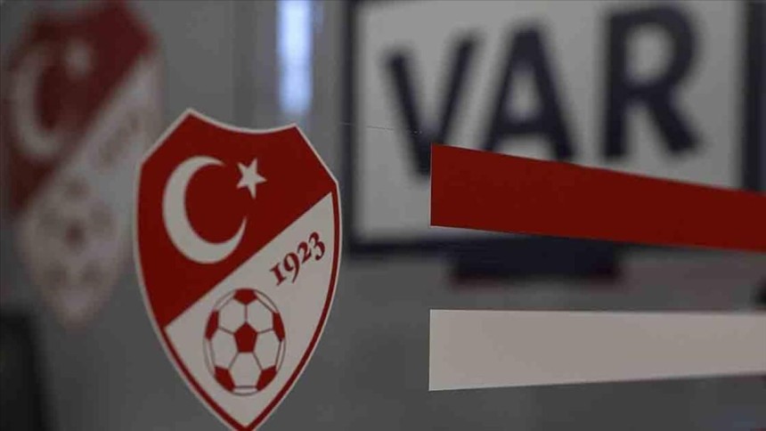 Futbolda yeni dönem: VAR kayıtları açıklanacak