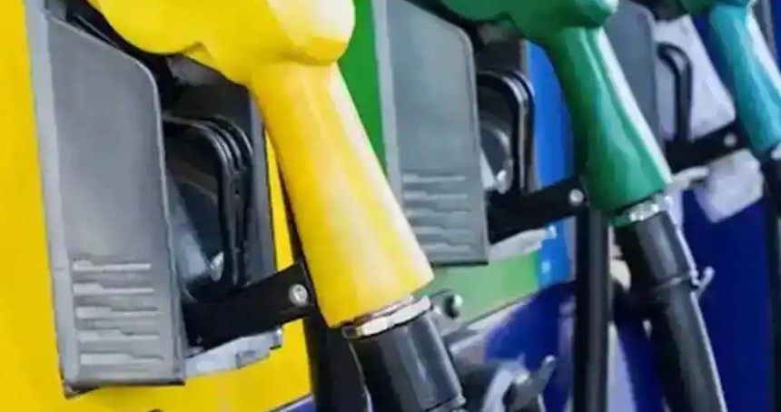 Benzine gelen zam pompa fiyatlarına yansıdı