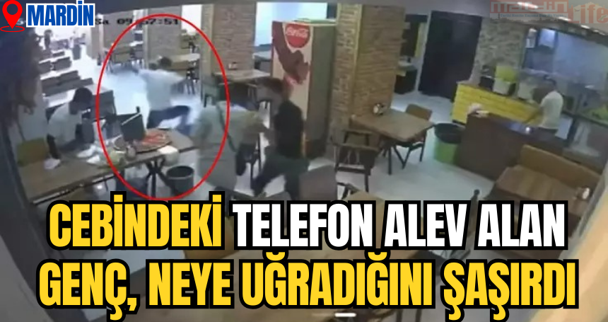 Cebindeki telefon alev alan genç, neye uğradığını şaşırdı