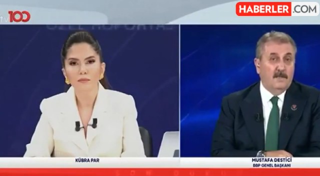 Kübra Par kimdir? Kübra Par ve Mustafa Destici canlı yayında neden tartıştı, ne oldu?