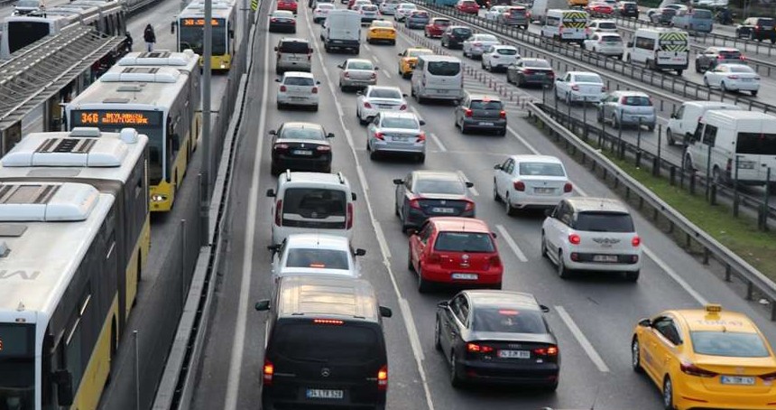 İstanbul'da toplu ulaşıma zam