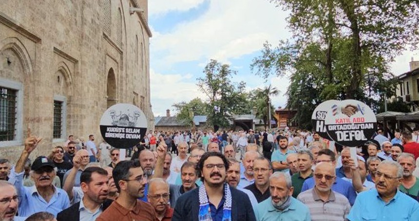 Soykırımcı Netanyahu'nun ABD Parlamentosun'da alkışlanması Bursa'da protesto edildi