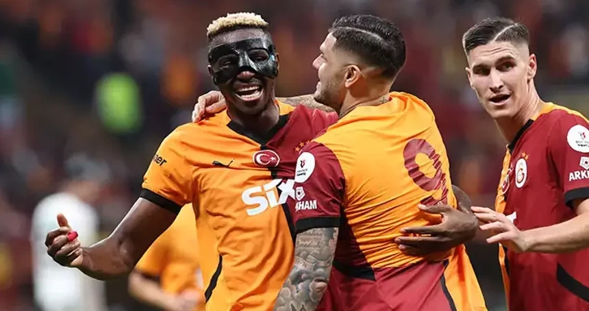 Osimhen RFS maçında oynayacak mı? Galatasaray'da RFS maçı öncesi Victor Osimhen kararı