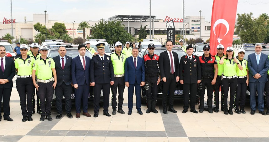 Şanlıurfa'da 69 yeni kamu aracı teslim edildi