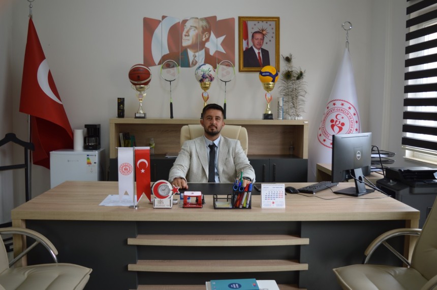 Savur İlçe Gençlik ve Spor Müdürlüğü'ne Kemal Duman atandı