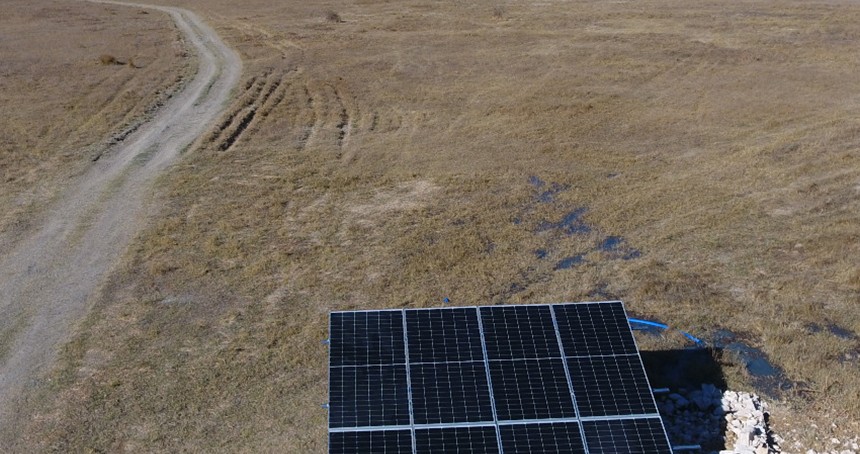 Adıyaman'da hayvanların sulanması için meraya güneş paneli kuruldu