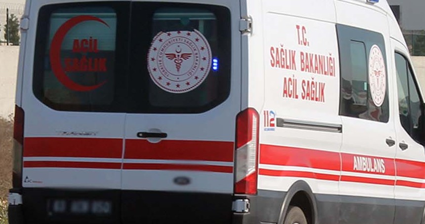 Konya'da hafif ticari araç ile motosiklet çarpıştı: Bir yaralı