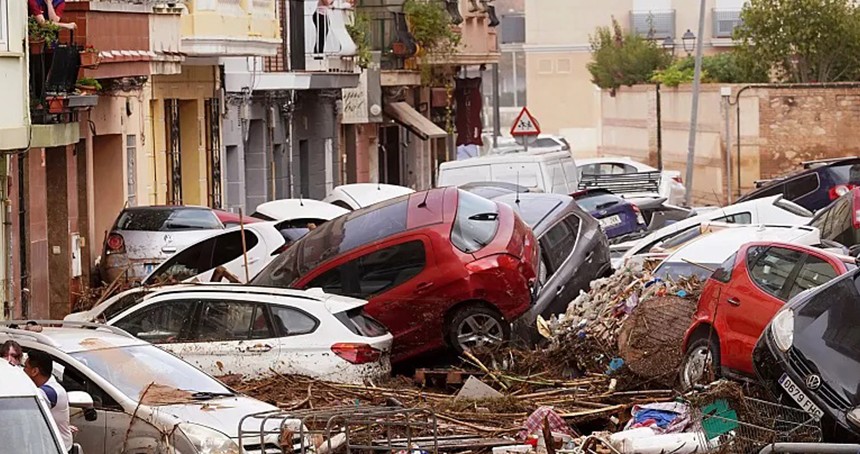 İspanya'da sel felaketi: 104 ölü