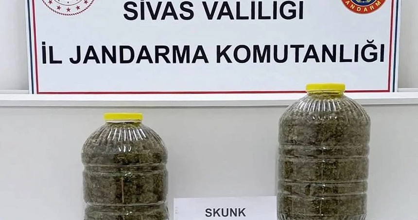 Yolcu otobüsünde 10 kilogram uyuşturucu ele geçirildi