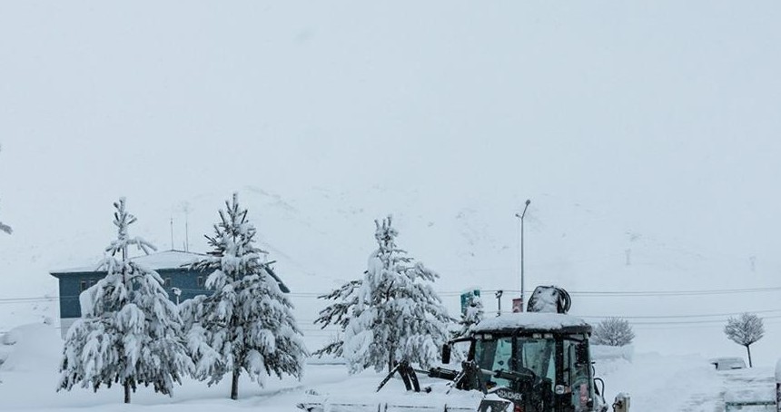 Düzce'de 36 köy yolu ulaşıma kapandı