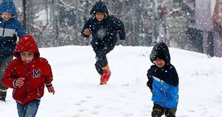 Isparta'da eğitime kar engeli