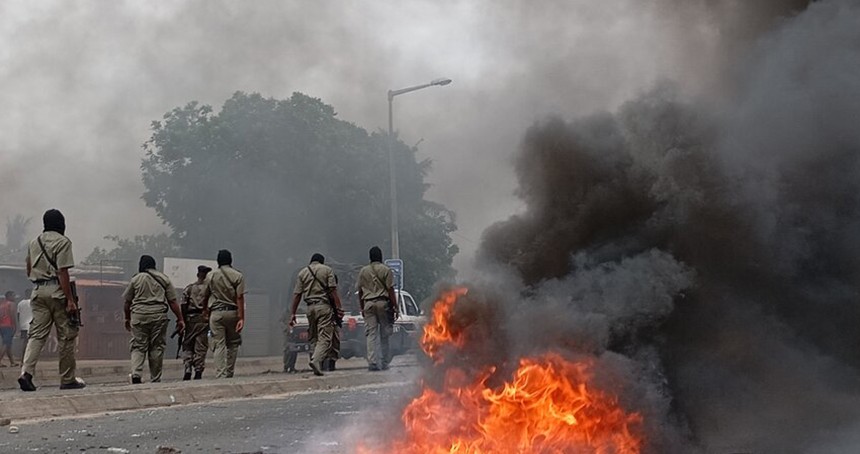 Mozambik'te düzenlenen protestolarda 8 kişi hayatını kaybetti