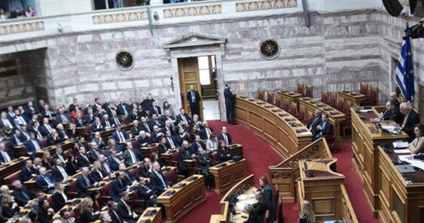 Yunanistan'da cumhurbaşkanı seçimi üçüncü tura kaldı