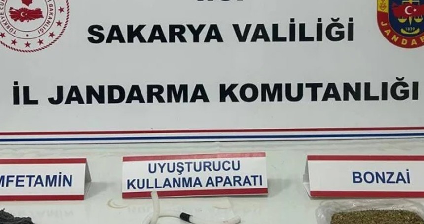 Sakarya'da uyuşturucu operasyonu: 3 kişi tutuklandı