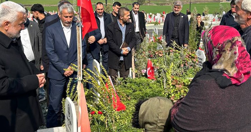 HÜDA PAR Genel Başkanı Yapıcıoğlu deprem bölgesinde