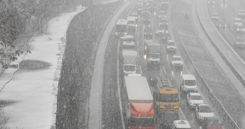 İstanbul Valiliği'nden olumsuz hava koşullarına ilişkin açıklama