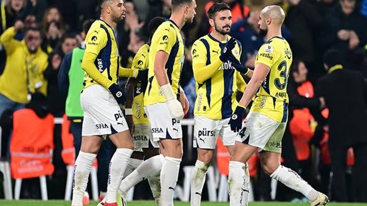 Fenerbahçe'nin Avrupa Ligi'ndeki rakibi hangi takım oldu? İlk maç nerede? Rakibi hangi ülkenin takımı?