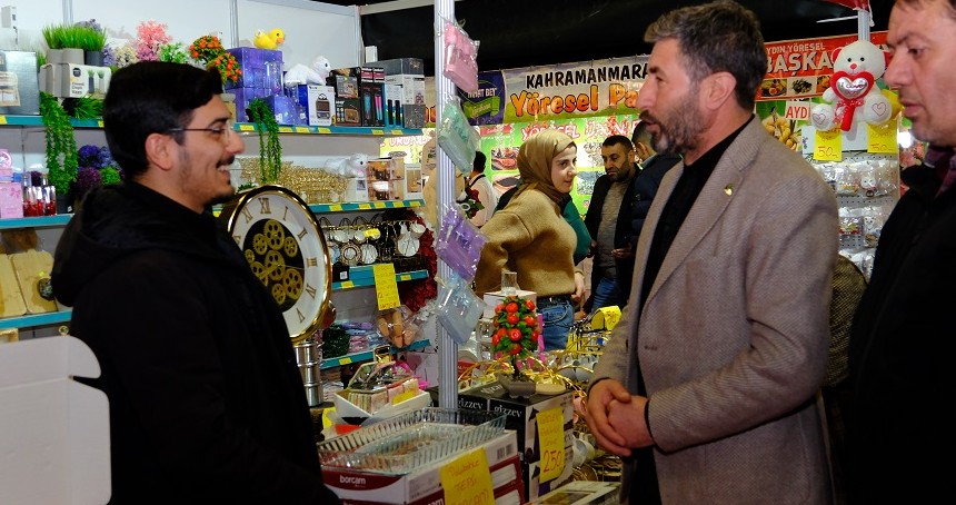 HAKSİAD Van Şube Başkanı Tasan, Yöresel Ürünler ve Hediyelik Eşya Fuarı’nı ziyaret etti