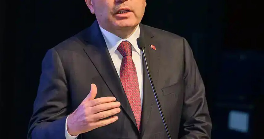 Bakan Tunç: İşyurtlarımız üretimin hiç durmadığı bir fabrika gibi