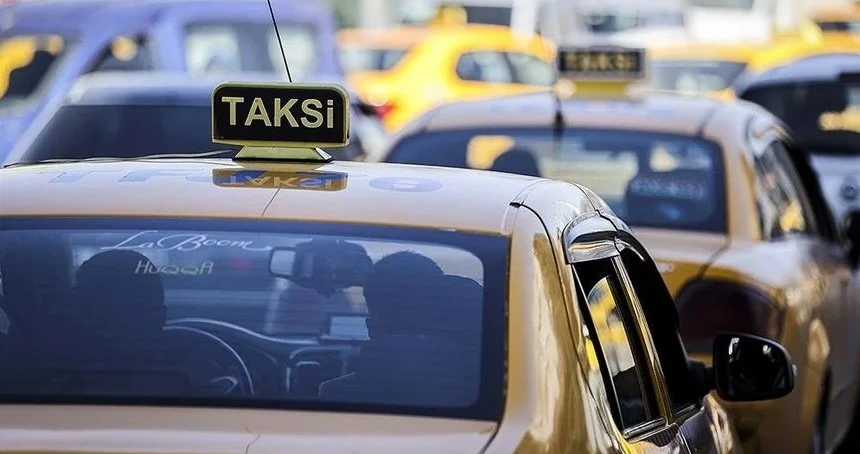 Taksilerde yeni dönem başlıyor: Taktırmayan trafiğe çıkamayacak!