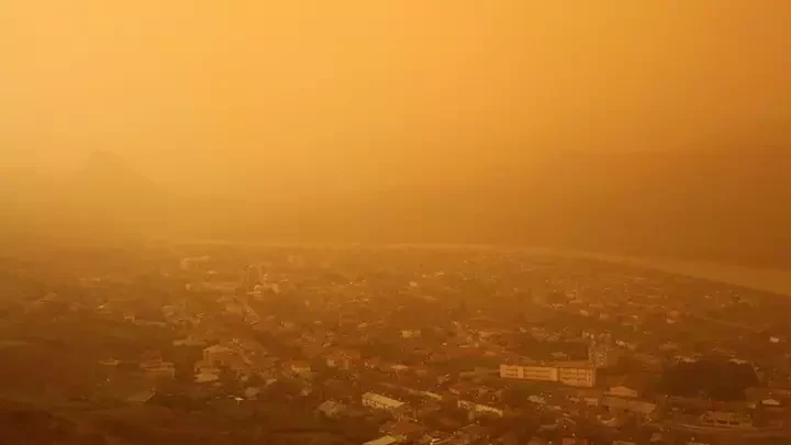 Dikkat! Mardin'de gökten toz yağacak... Prof. Dr. Şen canlı yayında uyardı: 2-3 gün pencereleri açmayalım